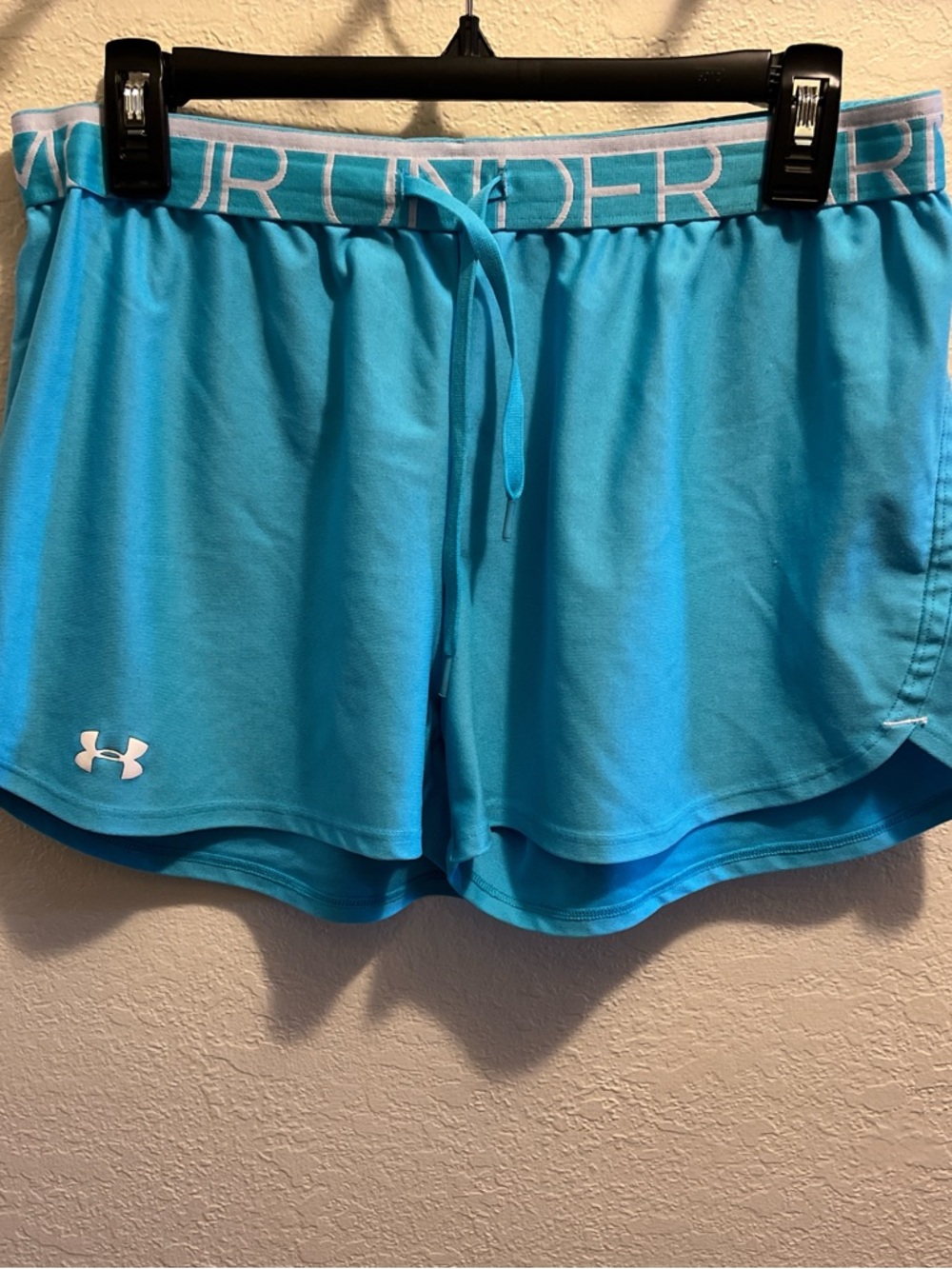 Under Armour Women’s Turquoise Athletic Shorts